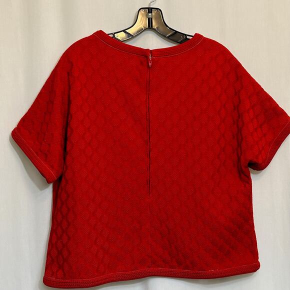 Young Viewpoint Fashion Knit Vintage Red Knit Top With Bow at Bottom - Picture 2 of 8